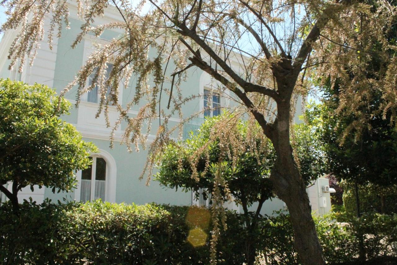 Villa Arlini Pineto Esterno foto