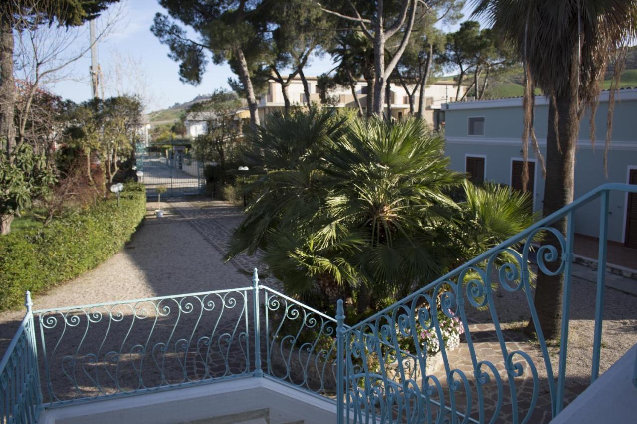Villa Arlini Pineto Esterno foto